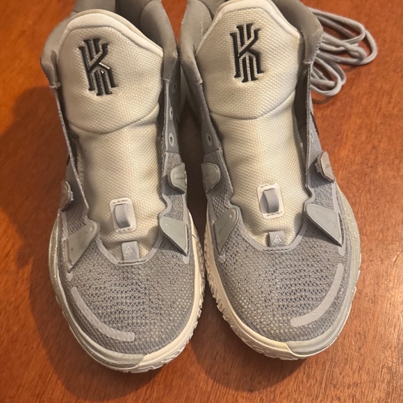 Nike Kyrie 7 TB Wolf Grey size 9 1/2 main image 9